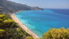 H-8-peykoulia-beach-agios-nikitas