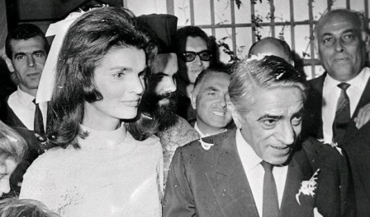 Jackie-Kennedy-and-Aristotle-Onassis-535x317