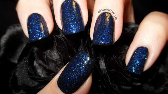 jess-nail-polish-ibiza-blue-glitter-swatch